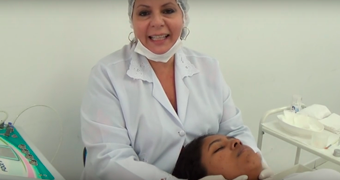 Peeling mecânico + ácido mandélico